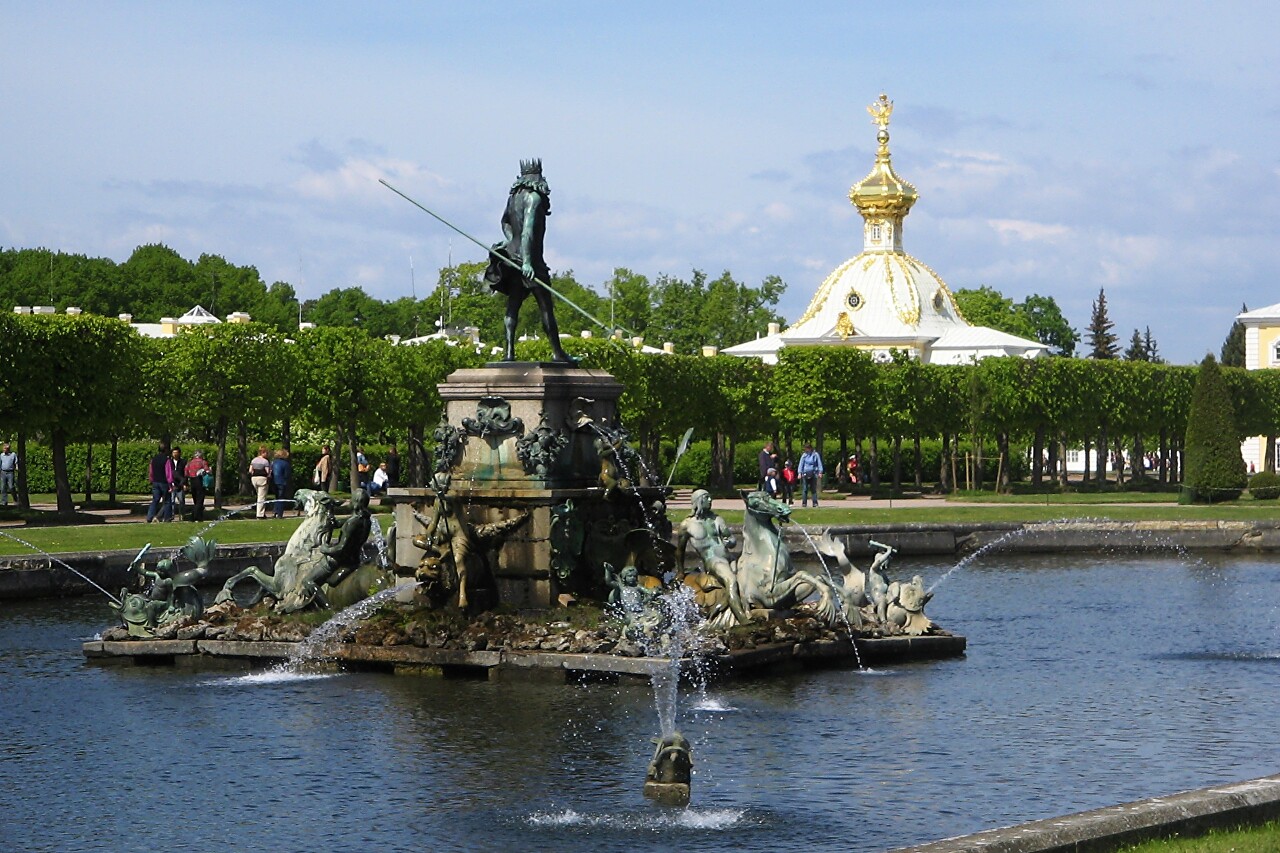 Fountain of Neptune, Peterhof Palace