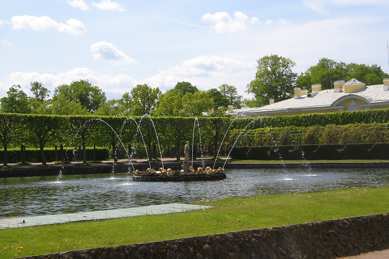 Fountain of Neptune, Peterhof Palace