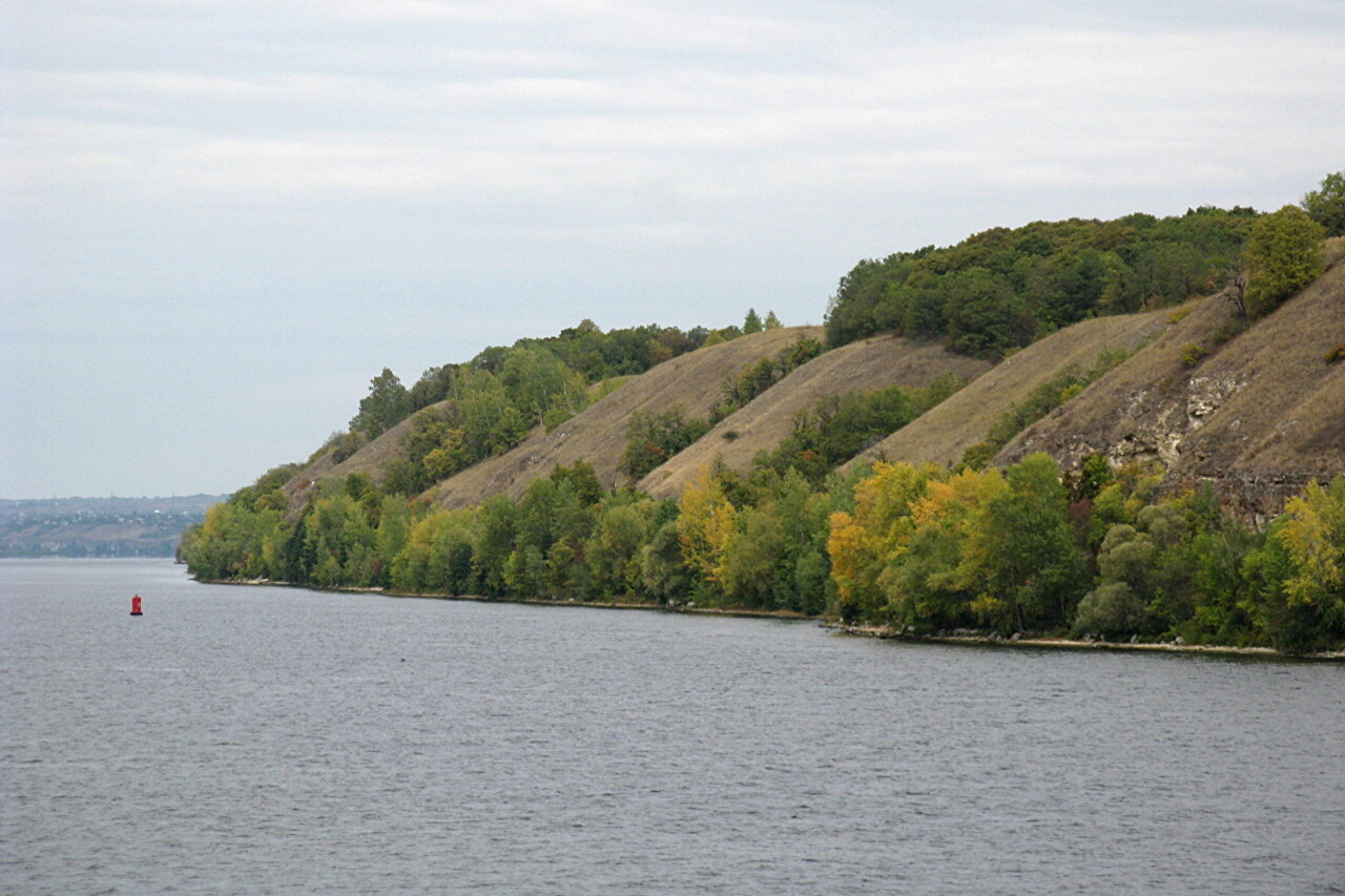 Волга ниже Самары, Осень