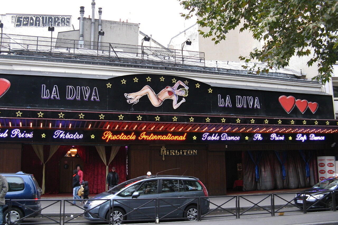 Boulevard de Clichy, Paris