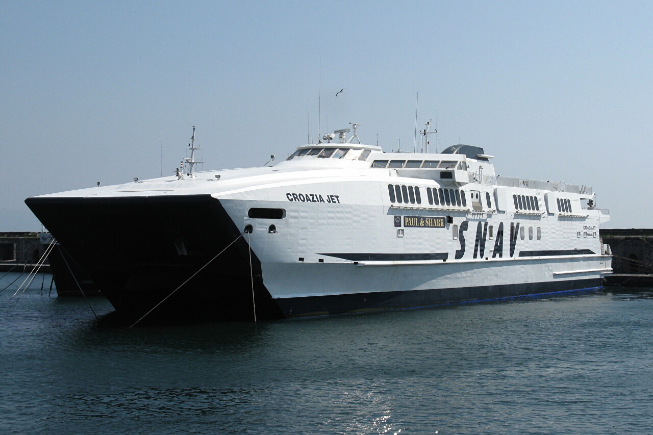 Croazia Jet ferry, Naples