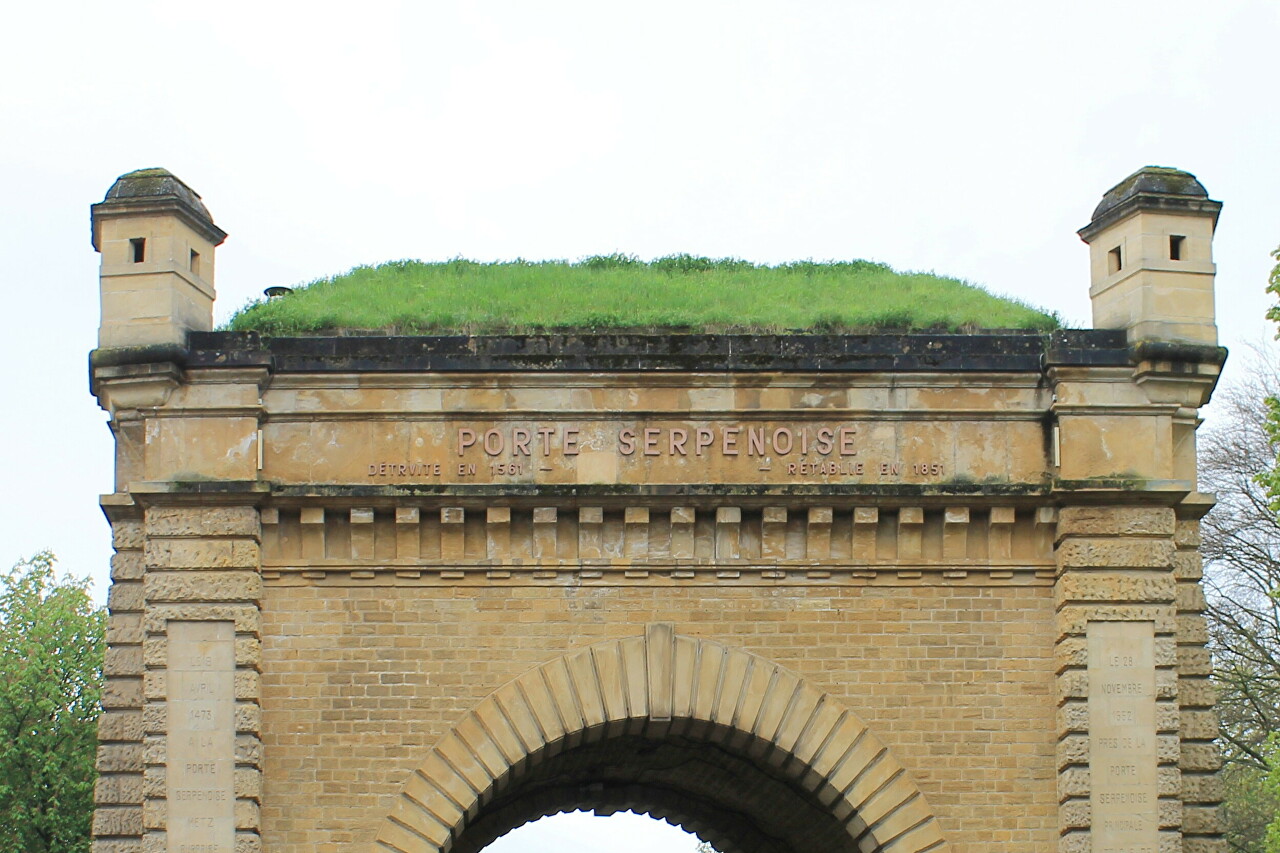 Porte Serpenoise, Metz