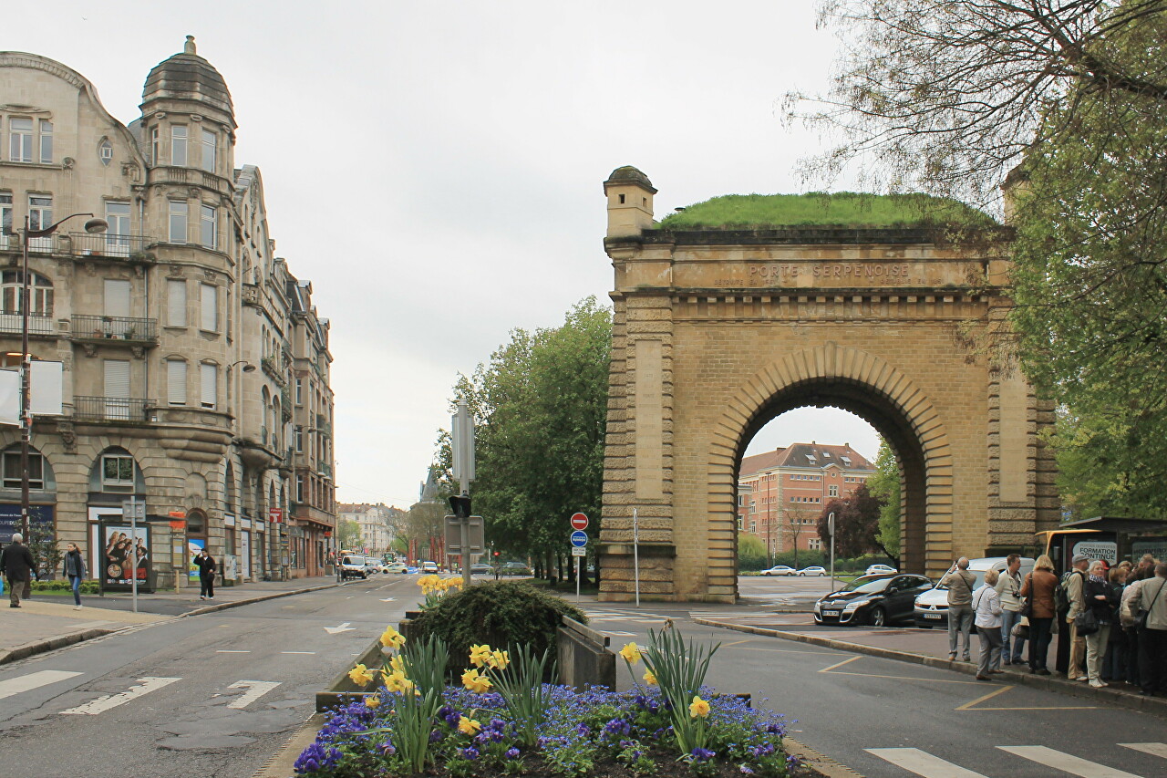 Porte Serpenoise, Metz