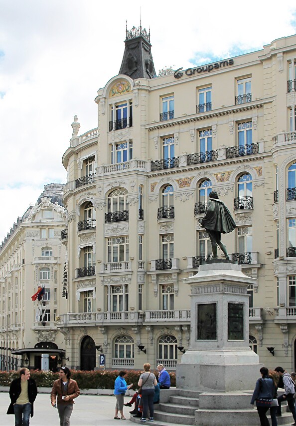 Plaza de las Cortes, Madrid