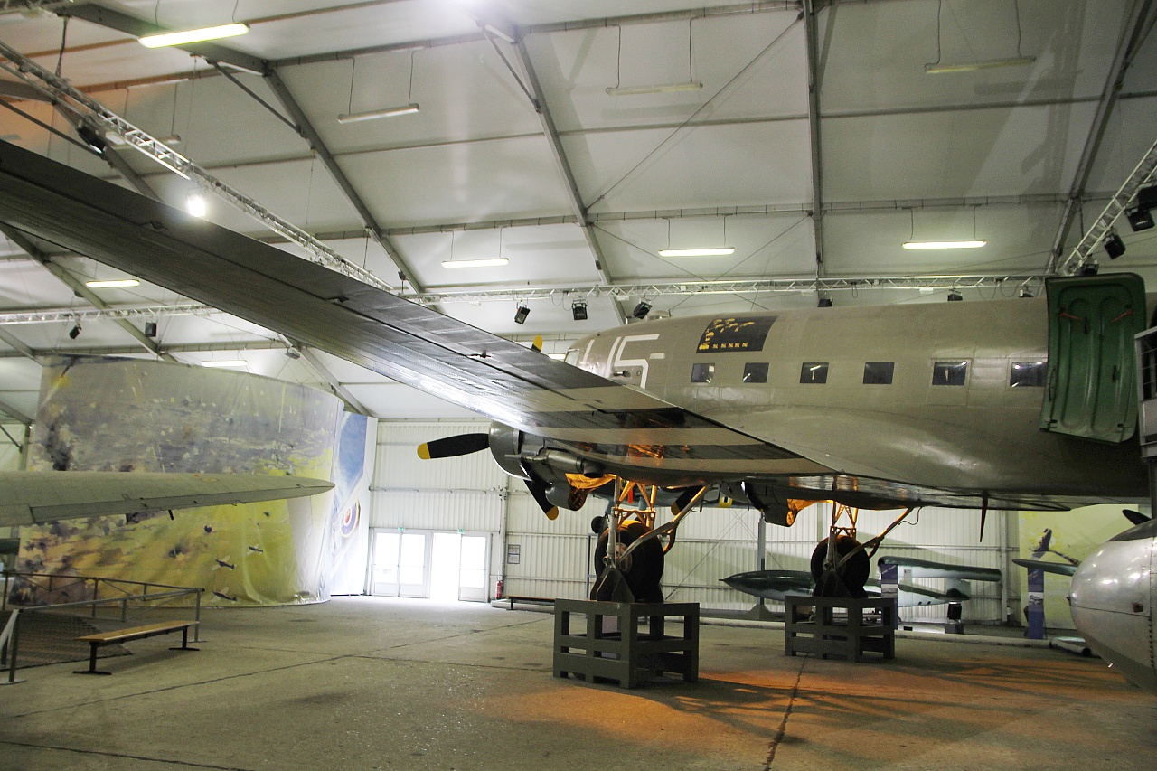 C-47 Skytrain (Dakota), Le Bourget