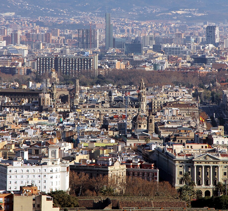 Барселона, вид с обзорной площадки Алькальде