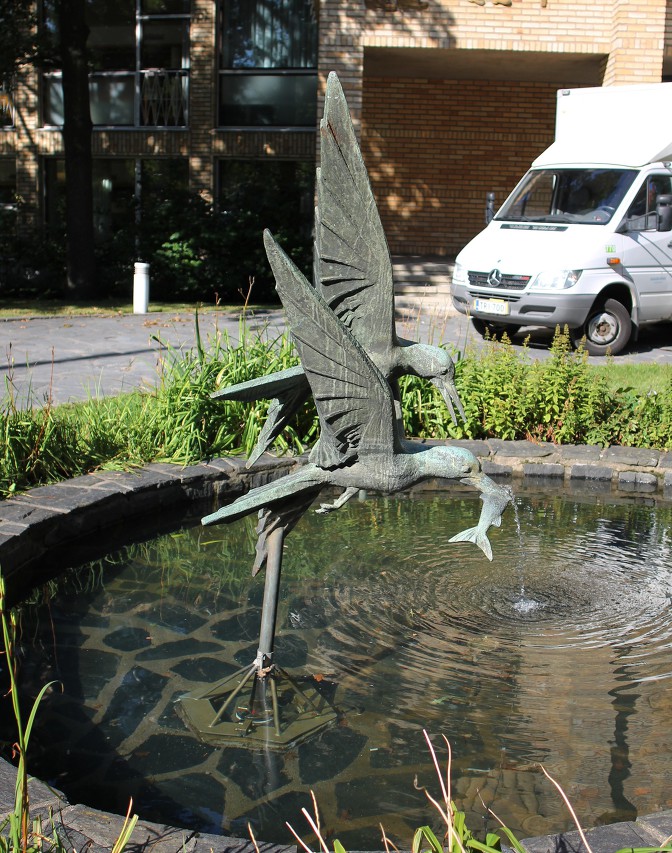 Helsinki School of Economics sculpture