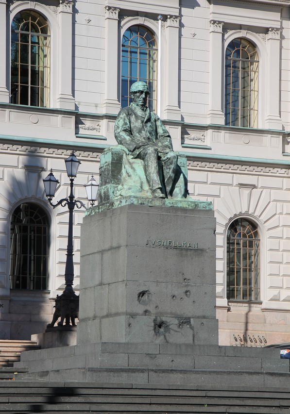 Памятник Йохану Снеллману, Хельсинки