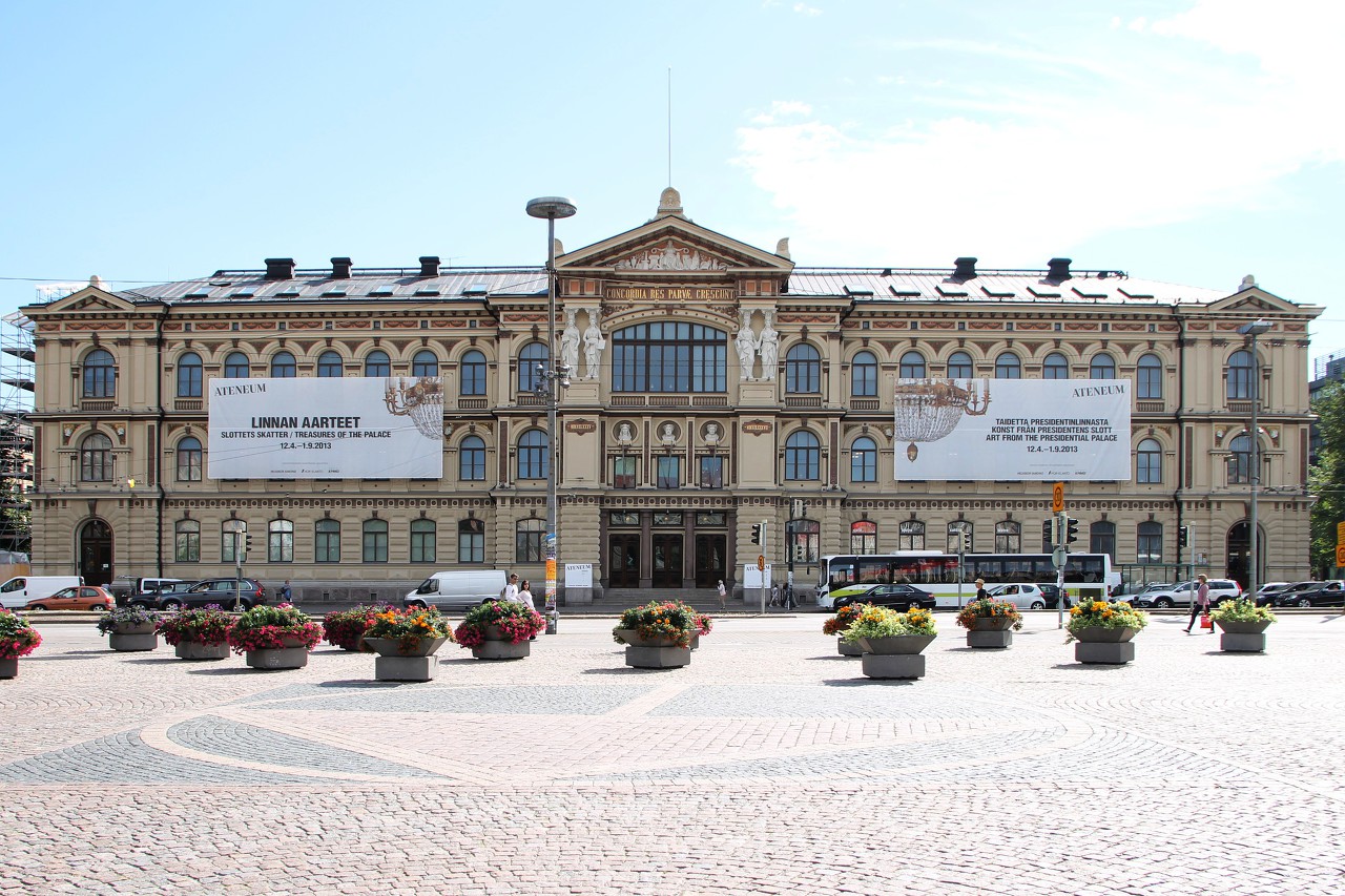 Rautatientori Square, Helsinki