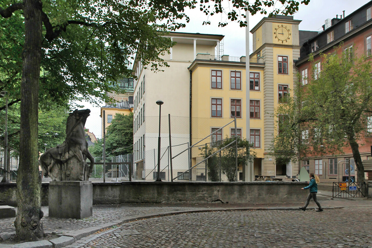 Школа Святого Николая (Эстонская школа), Стокгольм