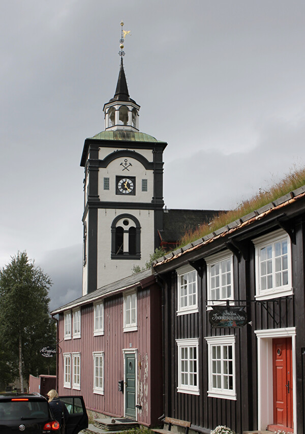 Bergstadens Ziir, Røros сhurch