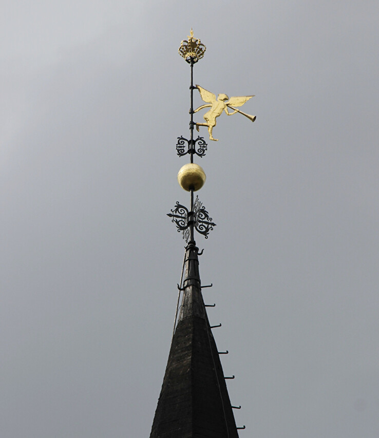 Bergstadens Ziir, Røros сhurch