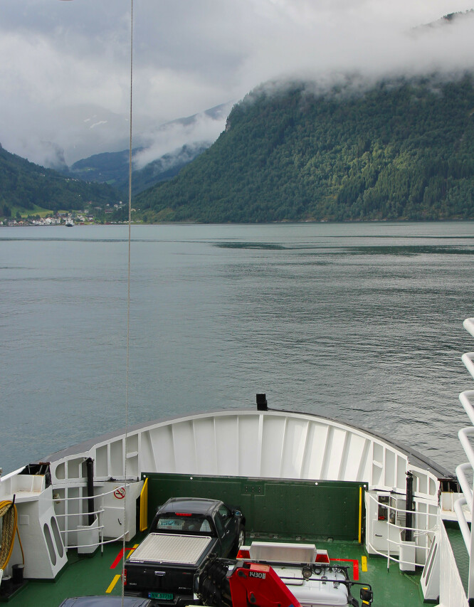 Eidsdal-Linge ferry