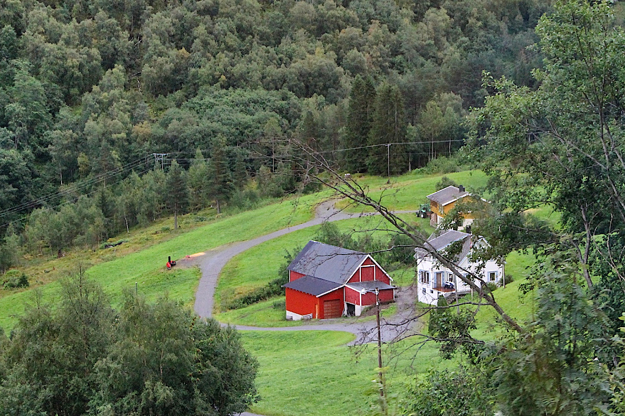 Eidsdalen Valley