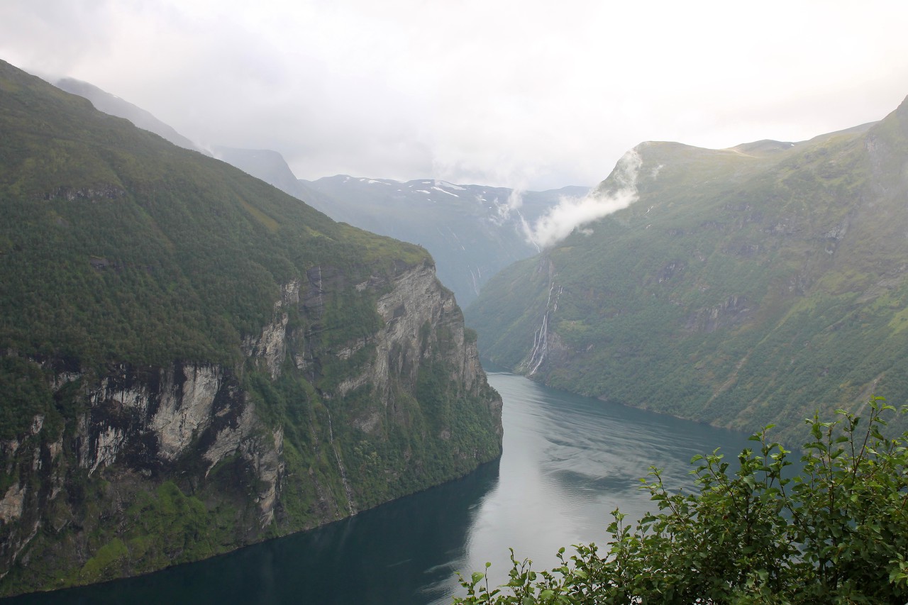 Geirangerfjord.  Ørnesvingen observation deck