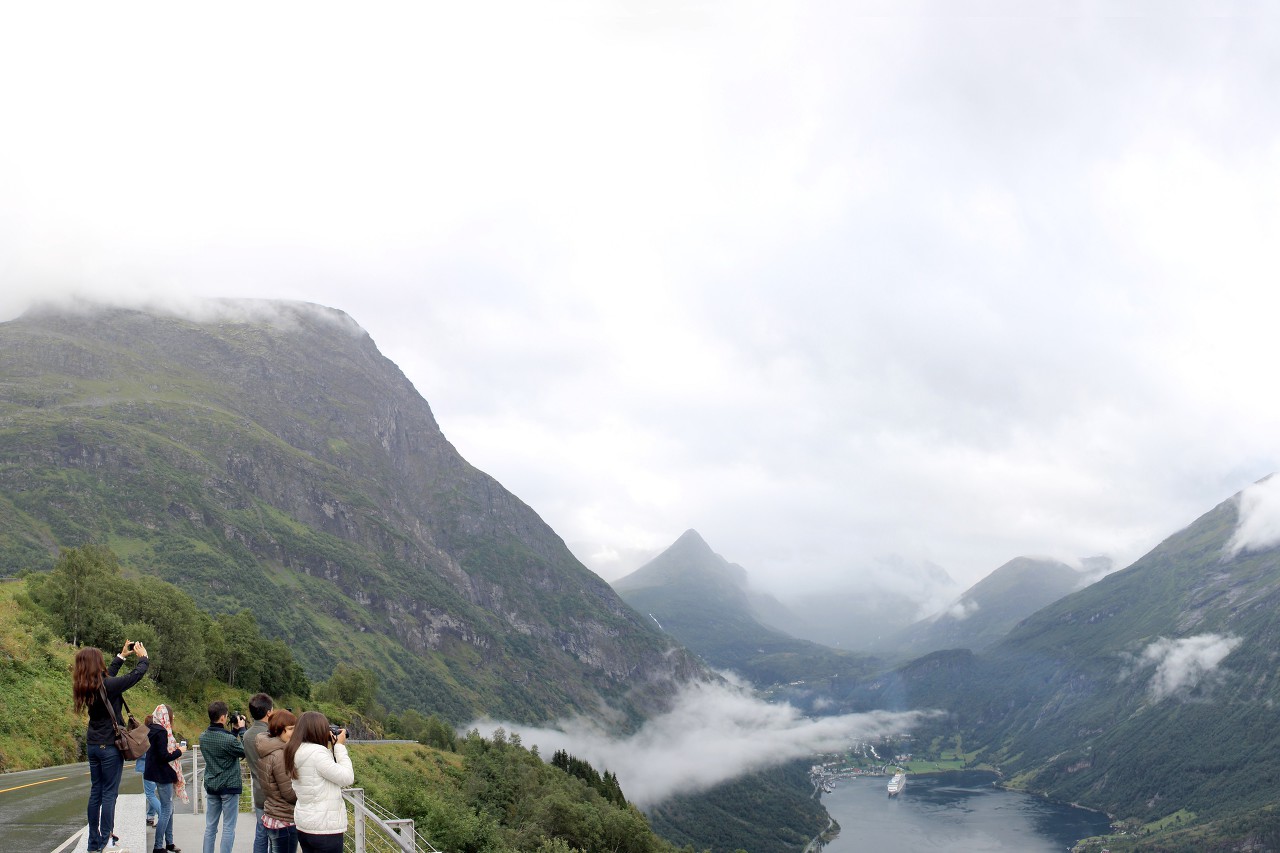 Geirangerfjord.  Ørnesvingen observation deck