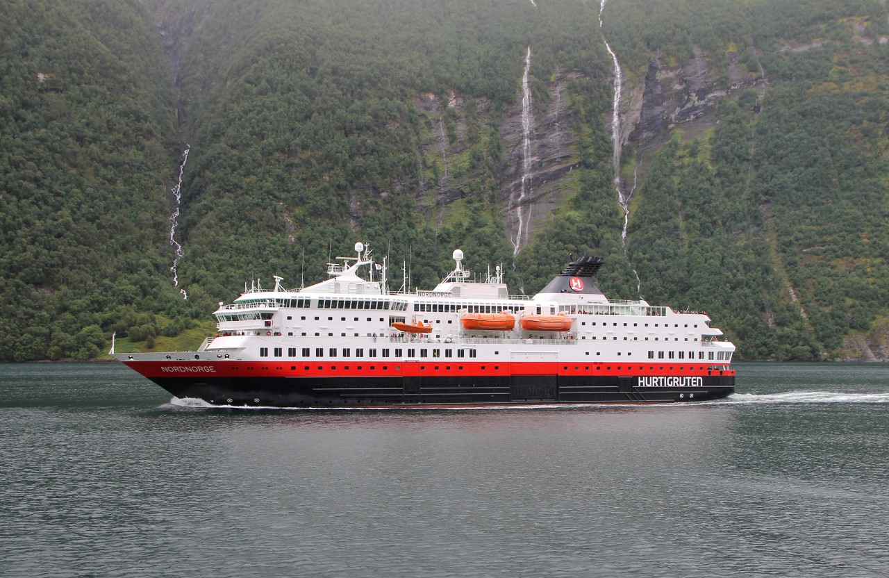 Geiranger-Hellesylt ferry