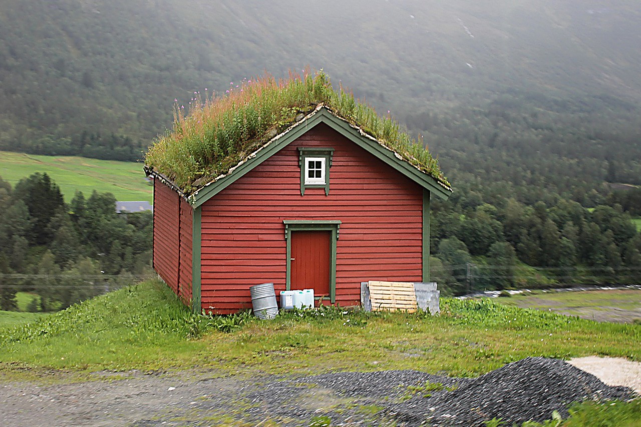 Farms on Langedalen Valley