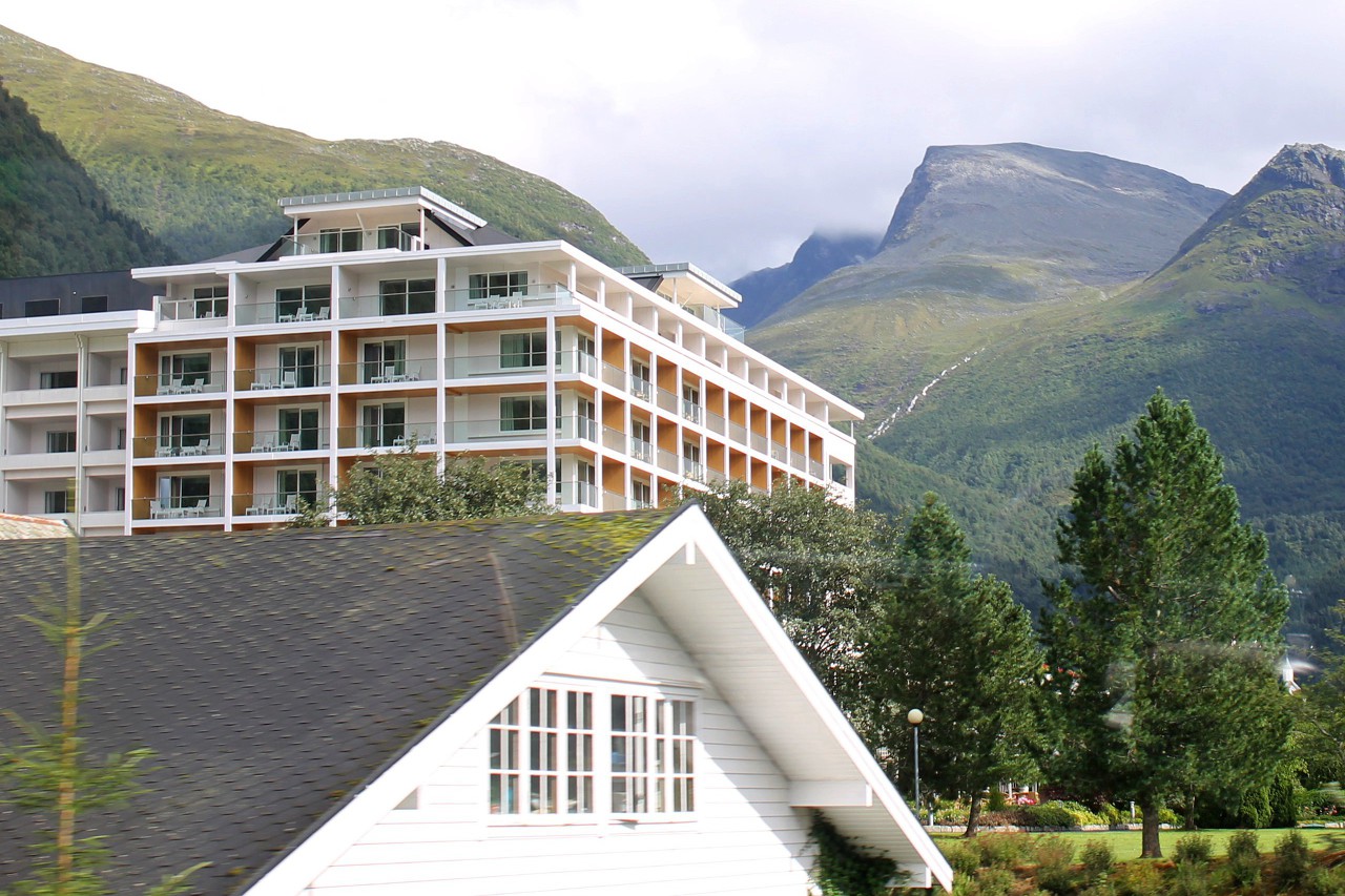 SPA hotel Alrxandra, Loen