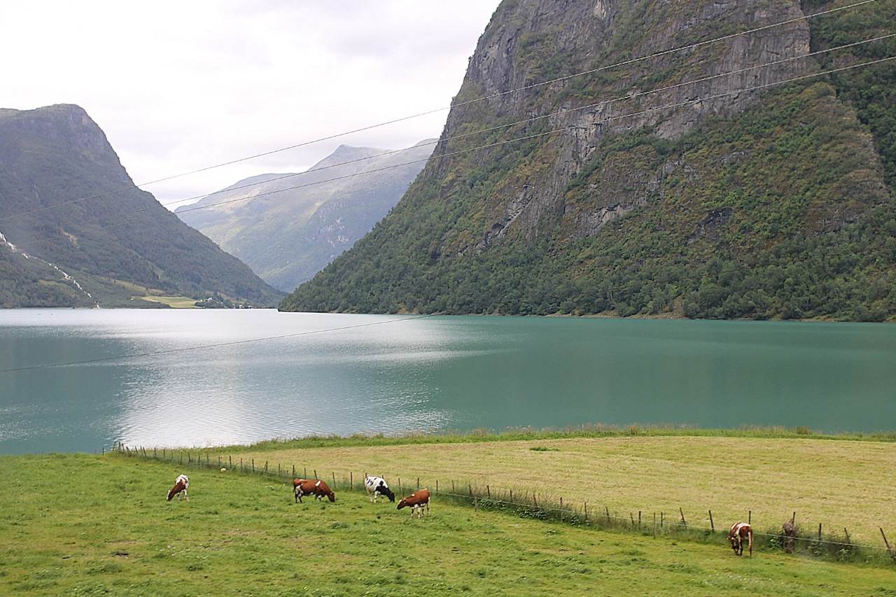 Oldevatnet Lake