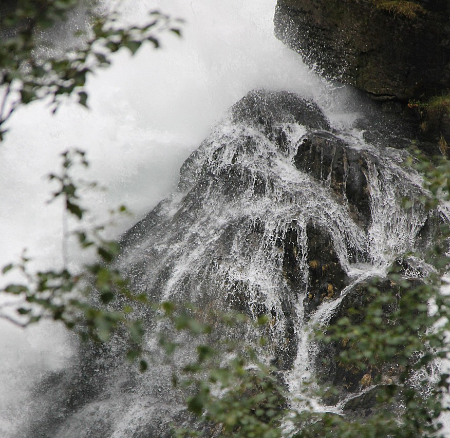 Kleivafosen Waterfall