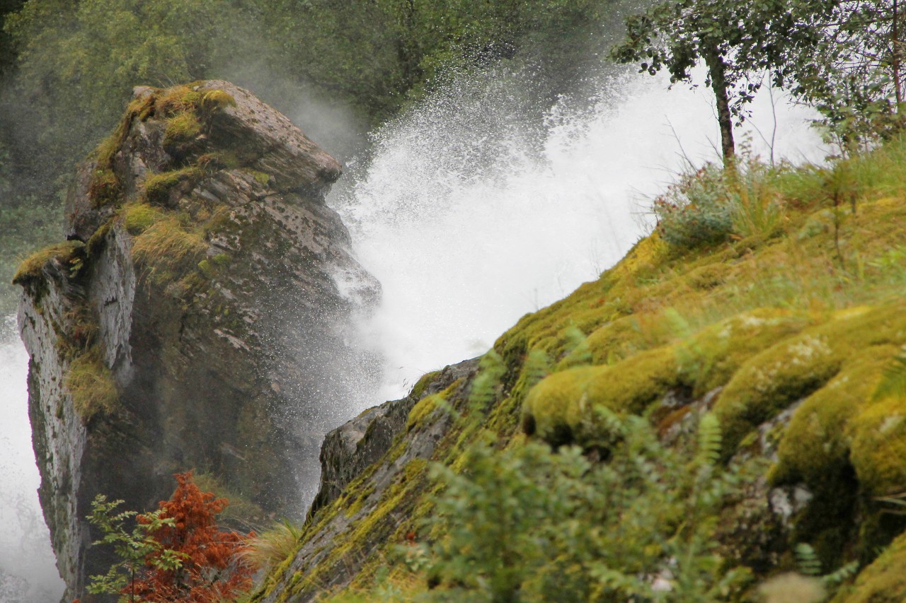 Водопад Клейвафосен