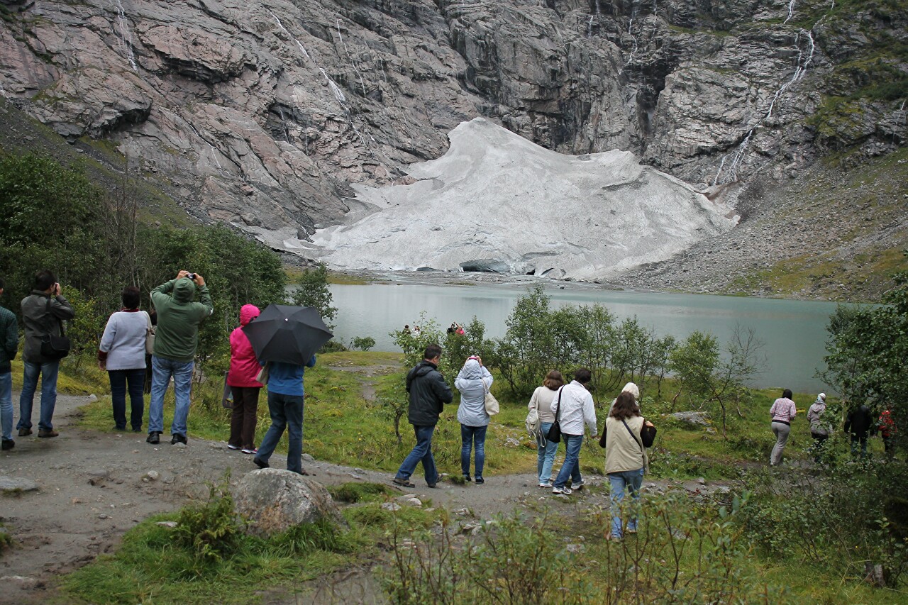 Bøyabreen Glacier