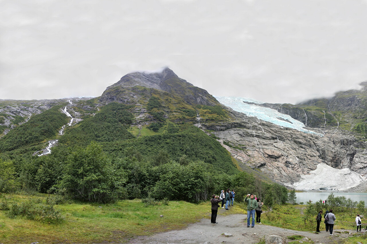 Bøyabreen Glacier