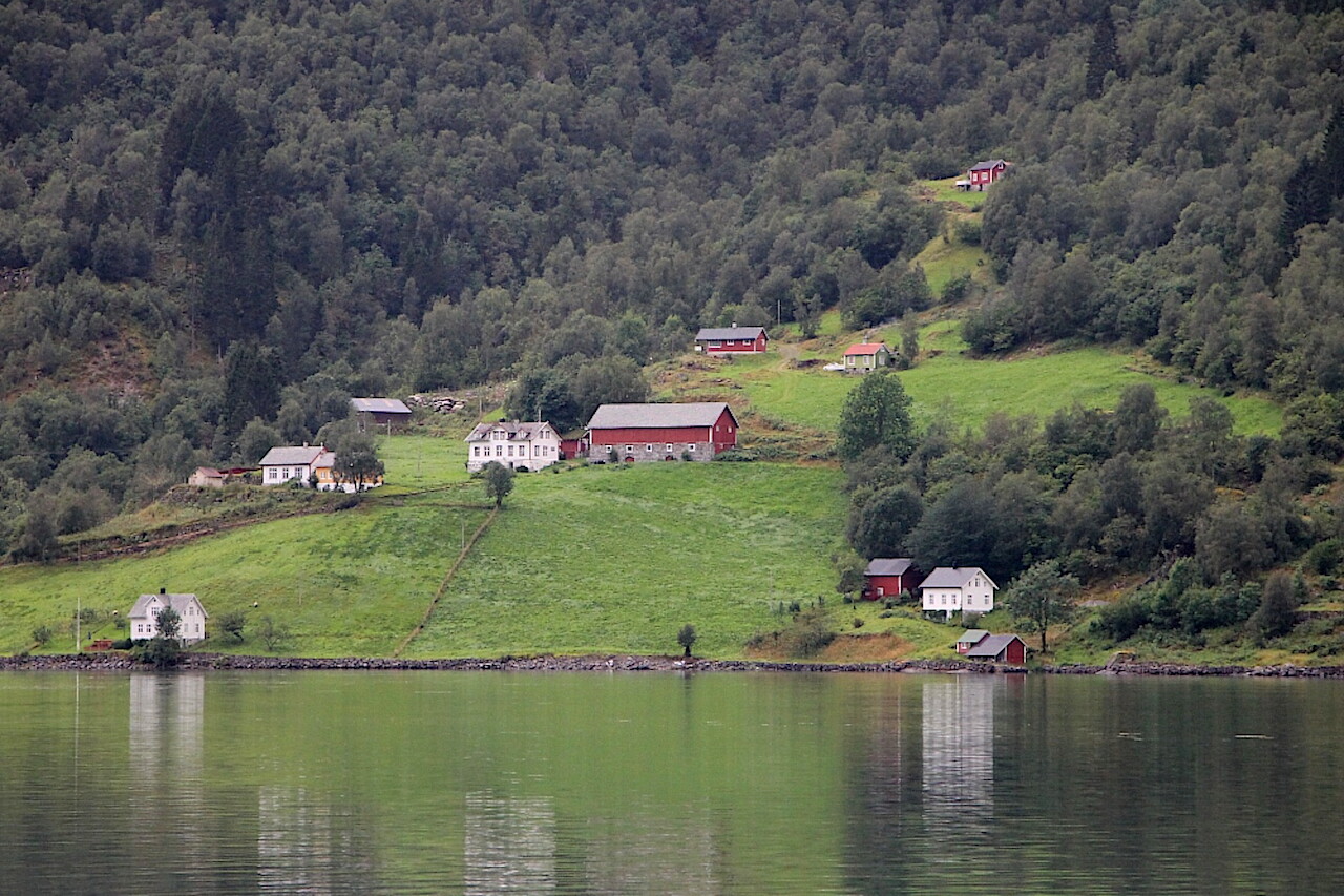 Fjærlandfjorden