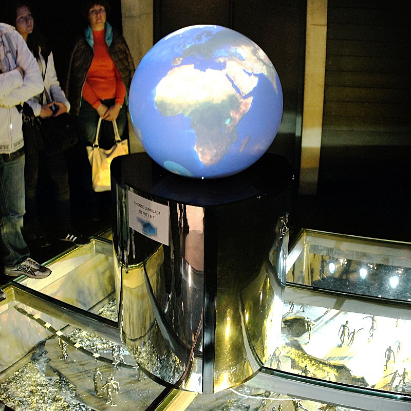 Norwegian glacier museum. 'Our fragile climate' exposition