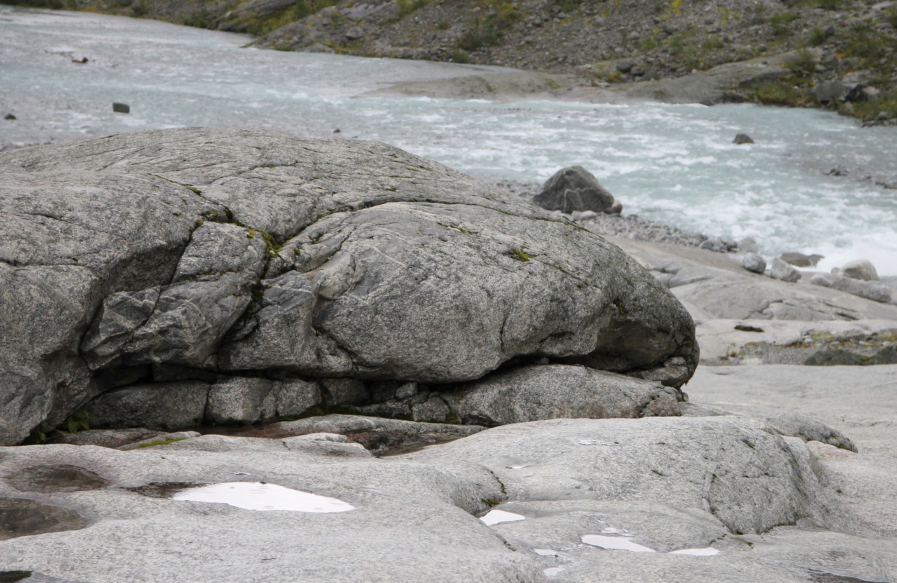 Nygardsbreen Glacier