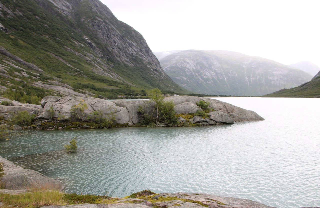 Nygardsbrevatnet Glacial Lake