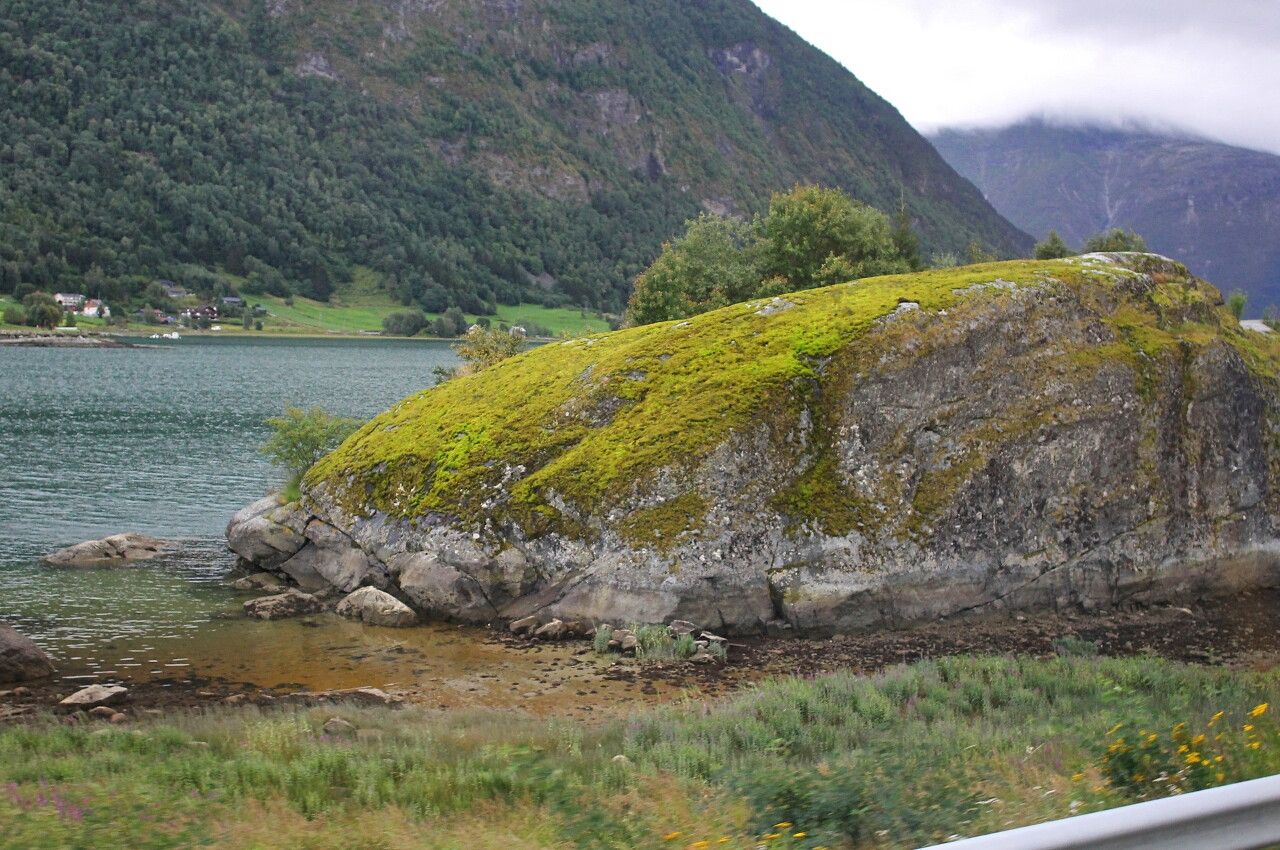 Барснес-фьорд (Barsnesfjorden)