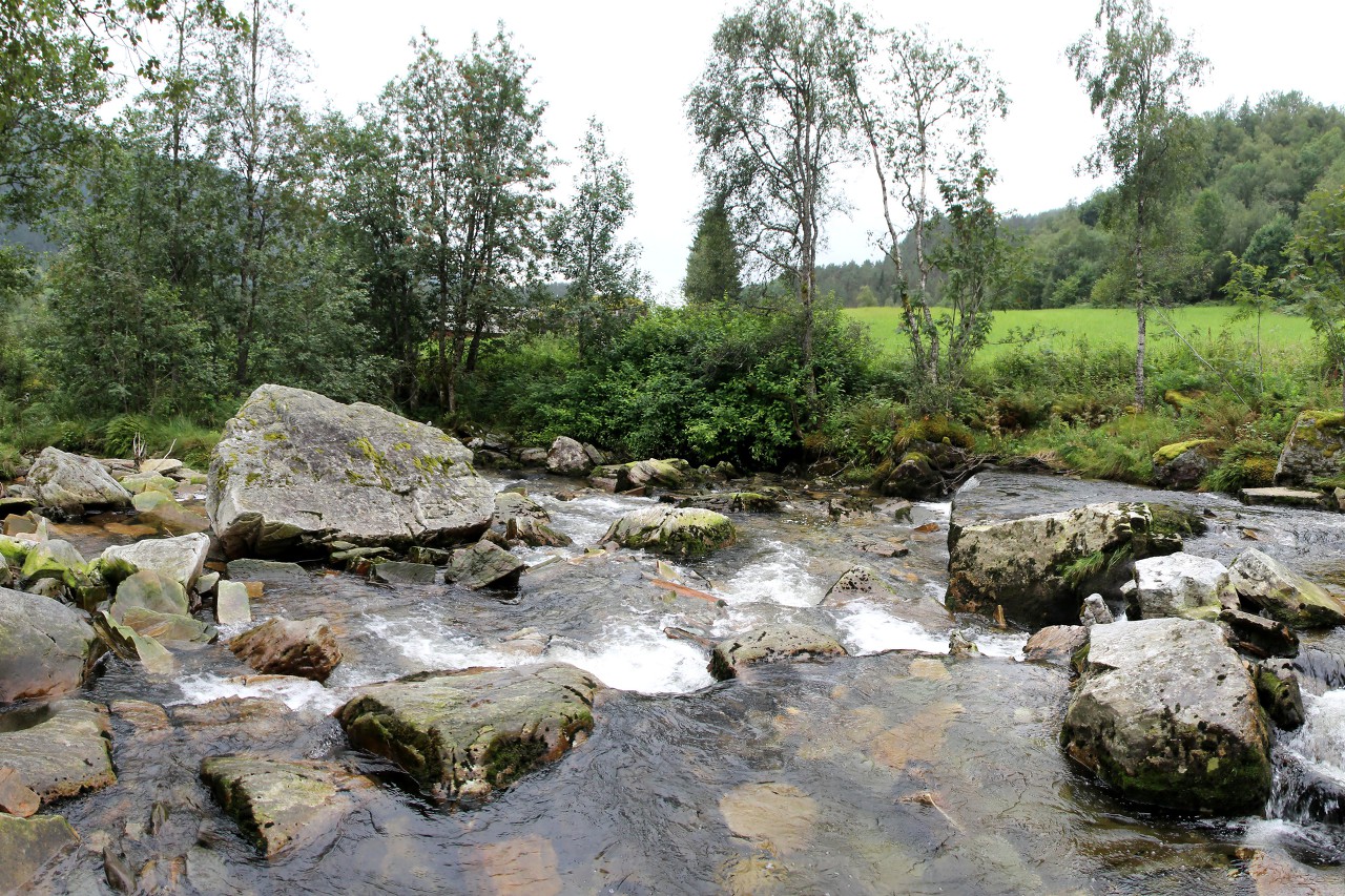 Twindefossen Waterfall