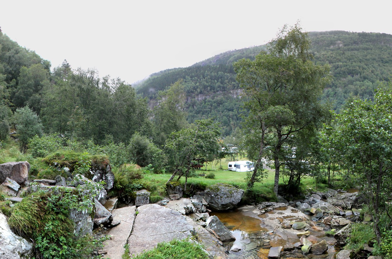 Twindefossen Waterfall