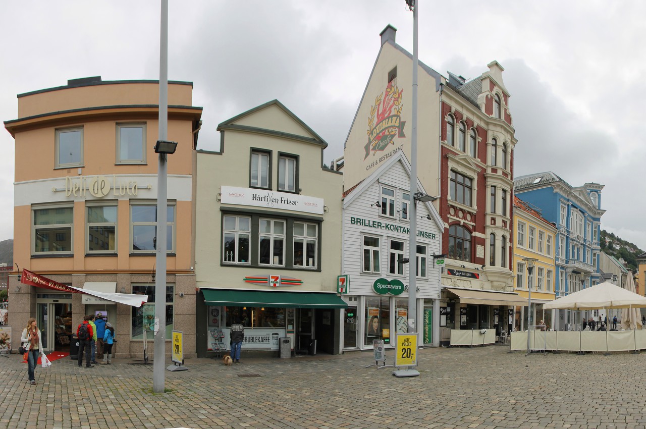 Vågsallmenningen Square, Bergen