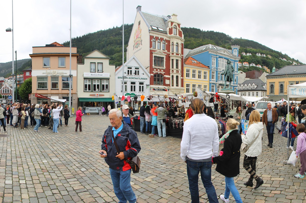 Vågsallmenningen Square, Bergen