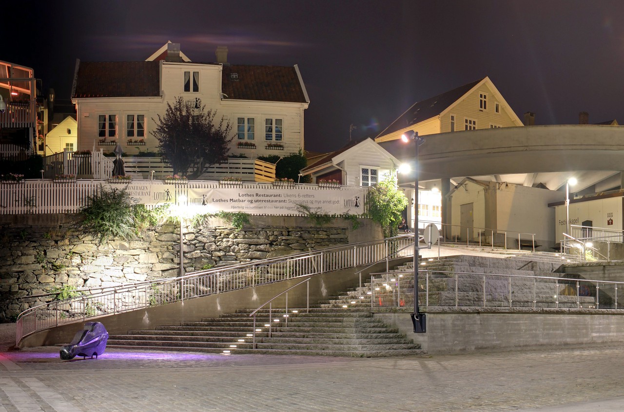 Night Haugesund, the Smedasundet Promenade