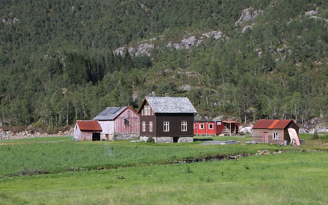 Løyningsdalen Valley