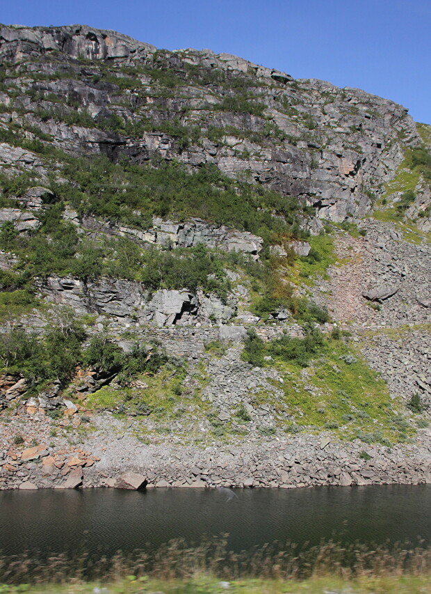 Løyningsdalen Valley