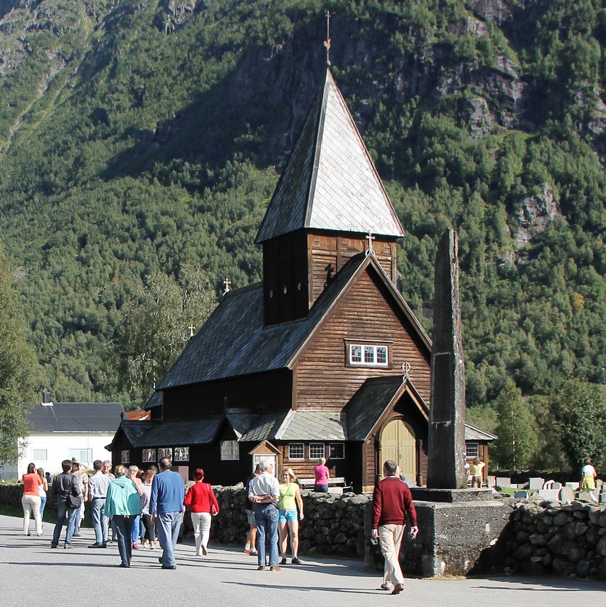 Røldal stavkyrkje