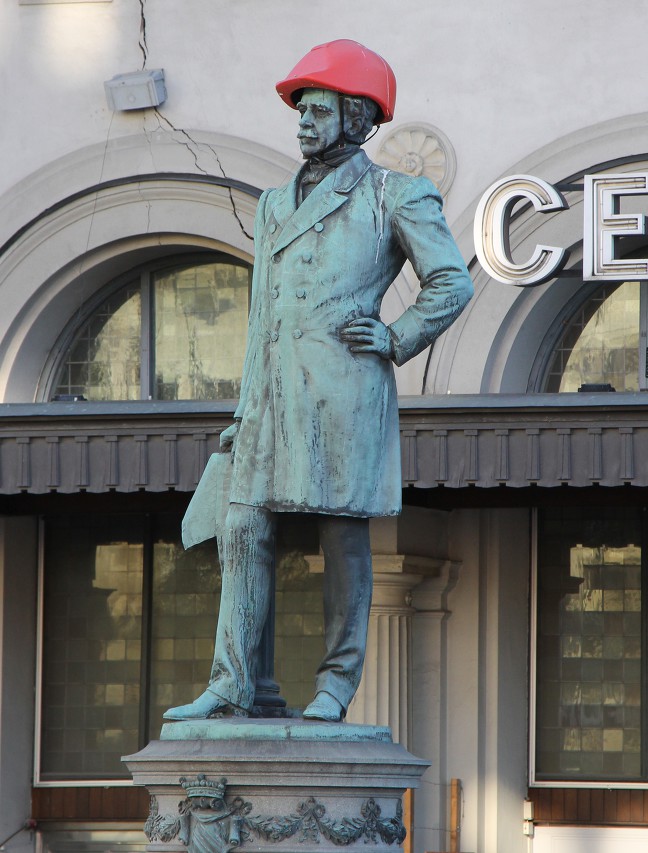 Стокгольм, Памятник Нильсу Эриксону
