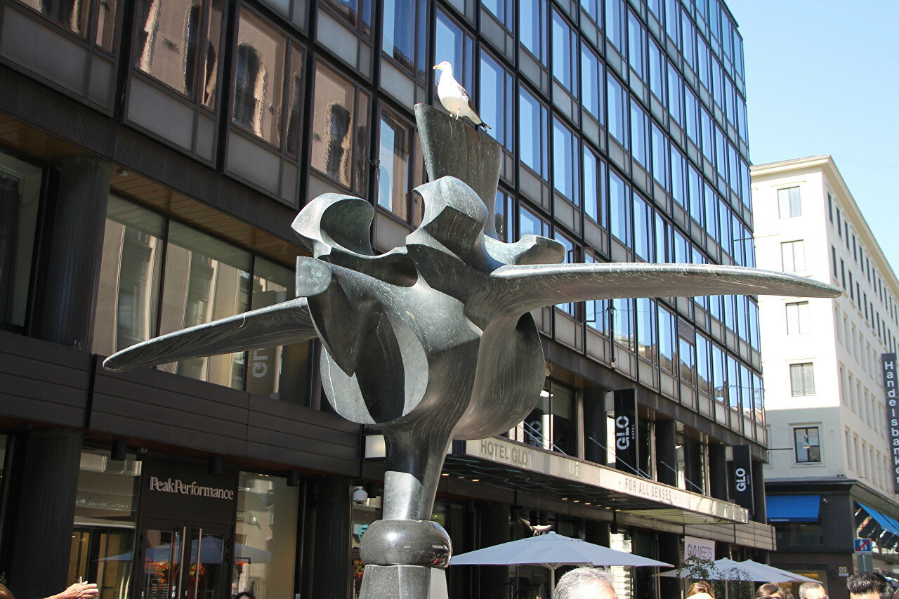 Fazer's Rooster Sculpture, Helsinki