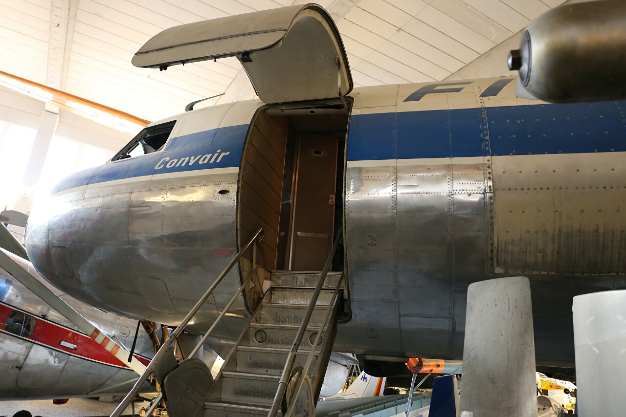 Пассажирский самолёт Convair CV-440 Metropolitan, Вантаа