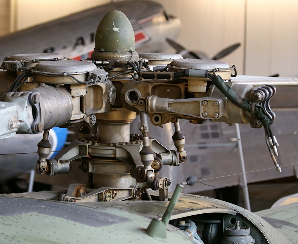 Main reduction gear of Mil Mi-4A helicopter, Vantaa