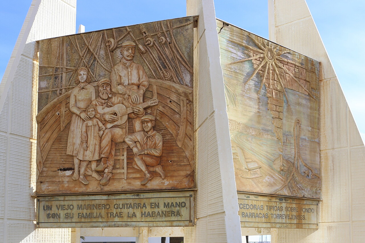 Monument to the Choralists, Torrevieja