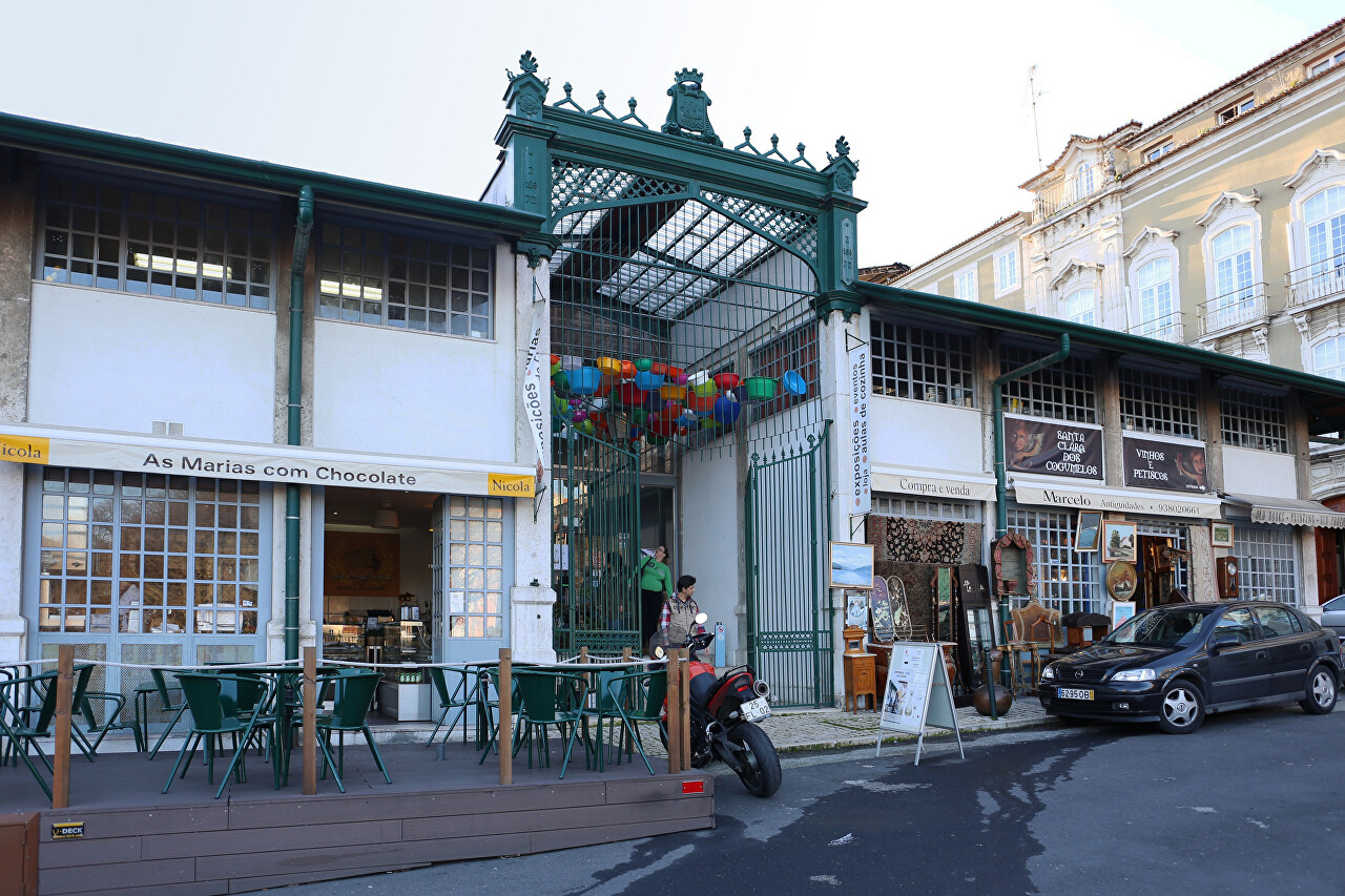 Mercado de Sfnta Clara, Lisbon