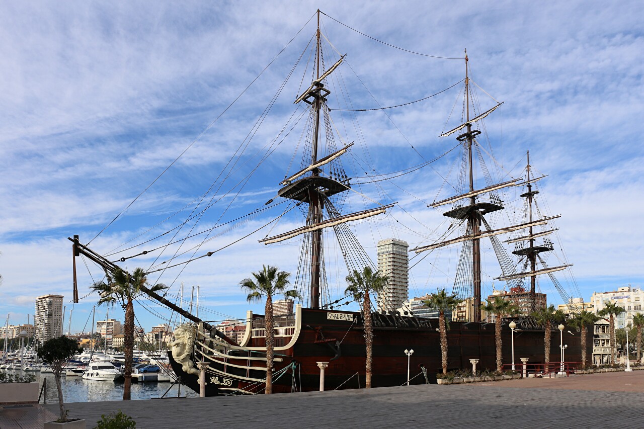 Santísima Trinidad battleship, Alicante
