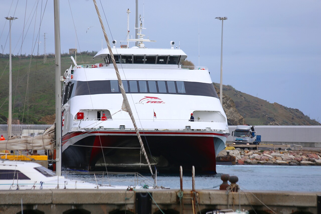 Algeciras Jet catamaran in Tarifa