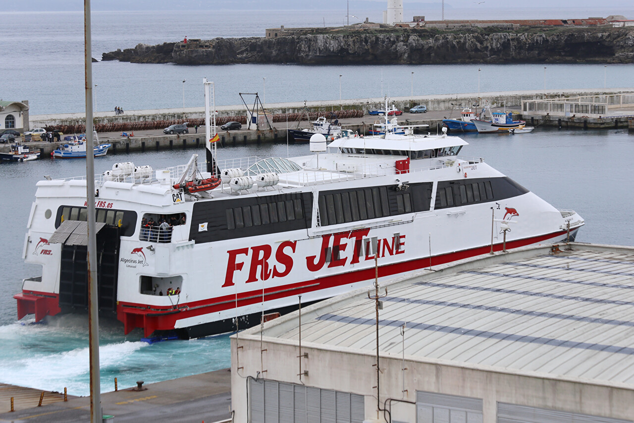 Algeciras Jet catamaran in Tarifa